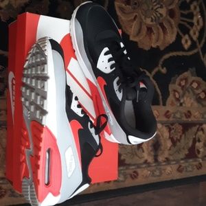 Nike air max 90 essentials